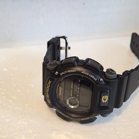 G Shock digital in nearly new condition. - Picture 6 of 10